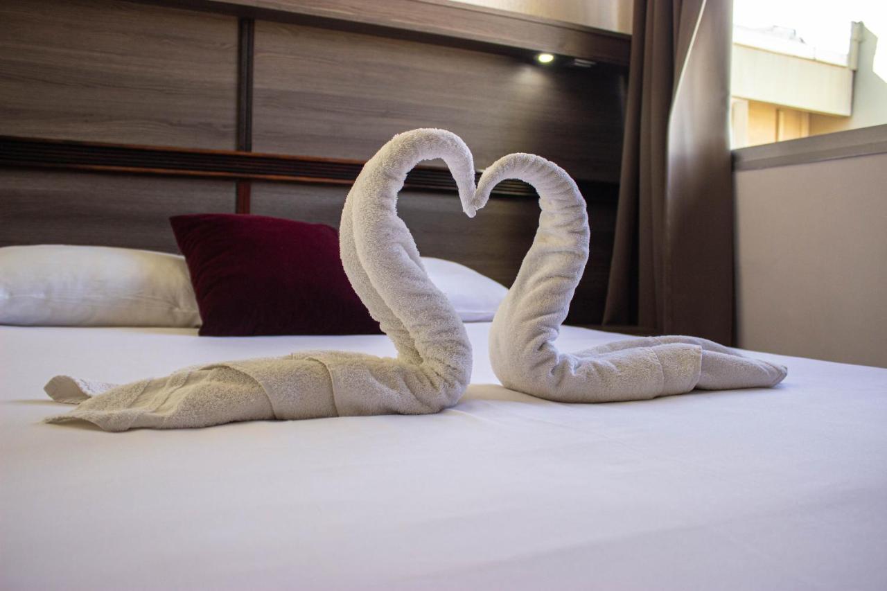 Hotel Le Paris Noumea Luaran gambar