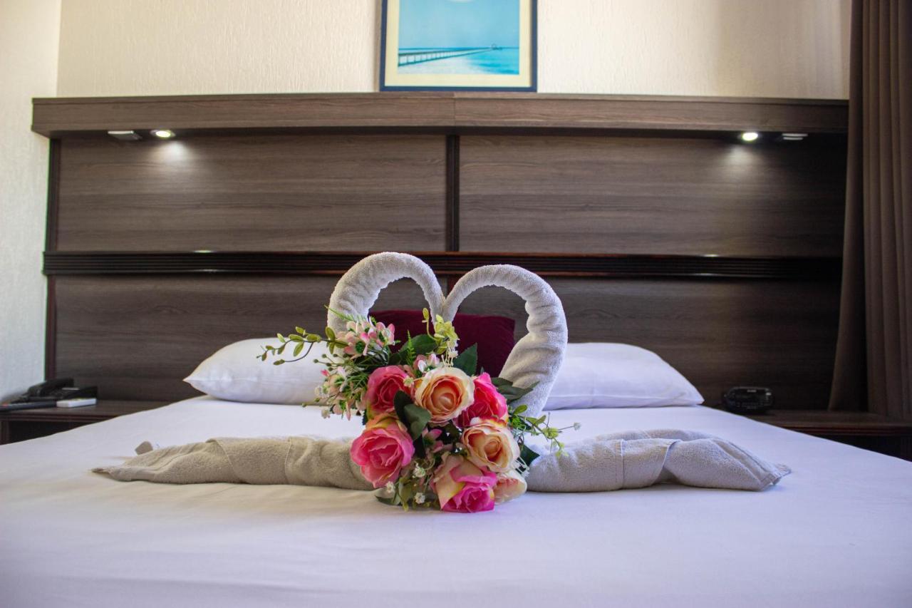 Hotel Le Paris Noumea Luaran gambar
