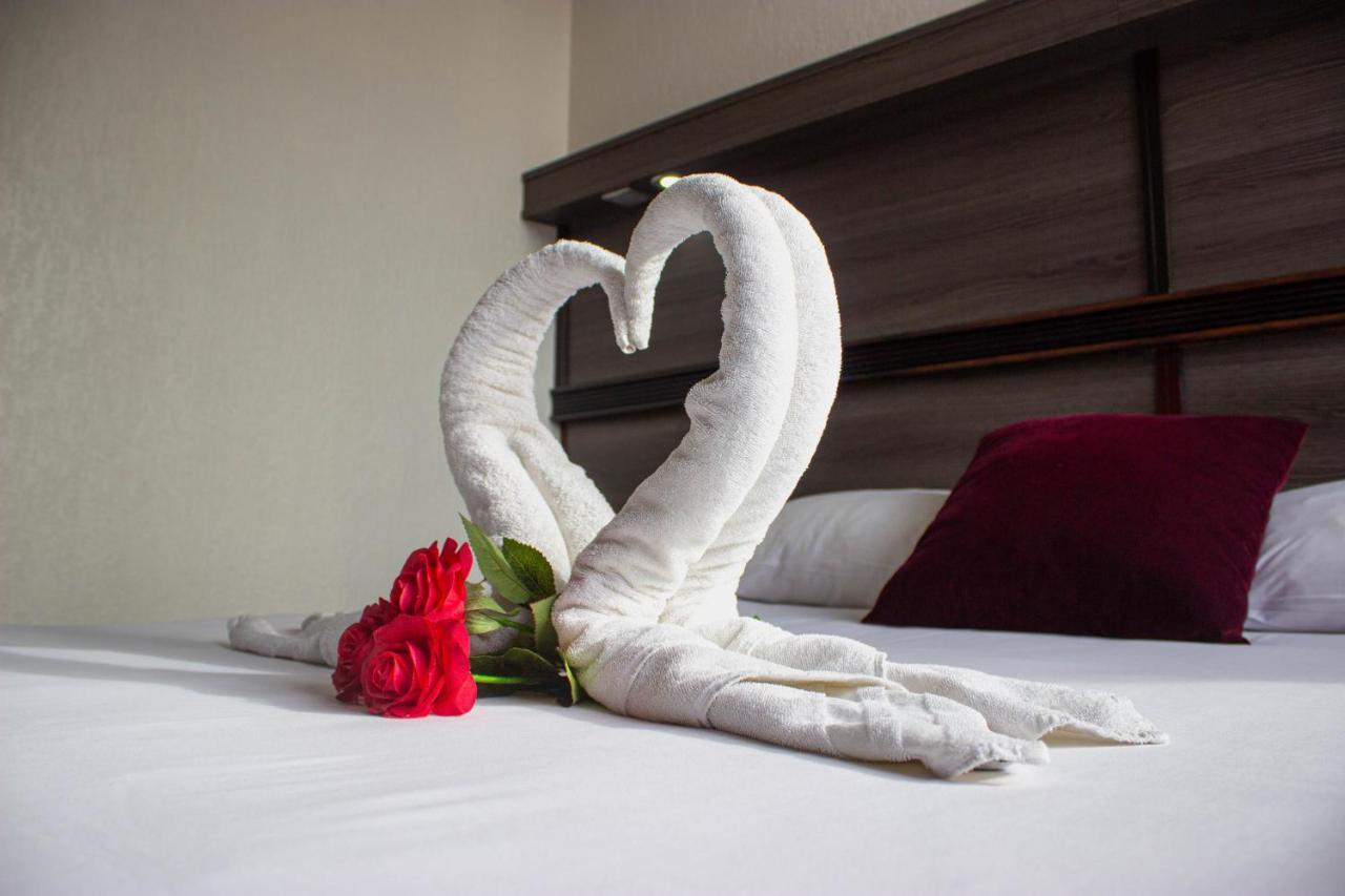 Hotel Le Paris Noumea Luaran gambar