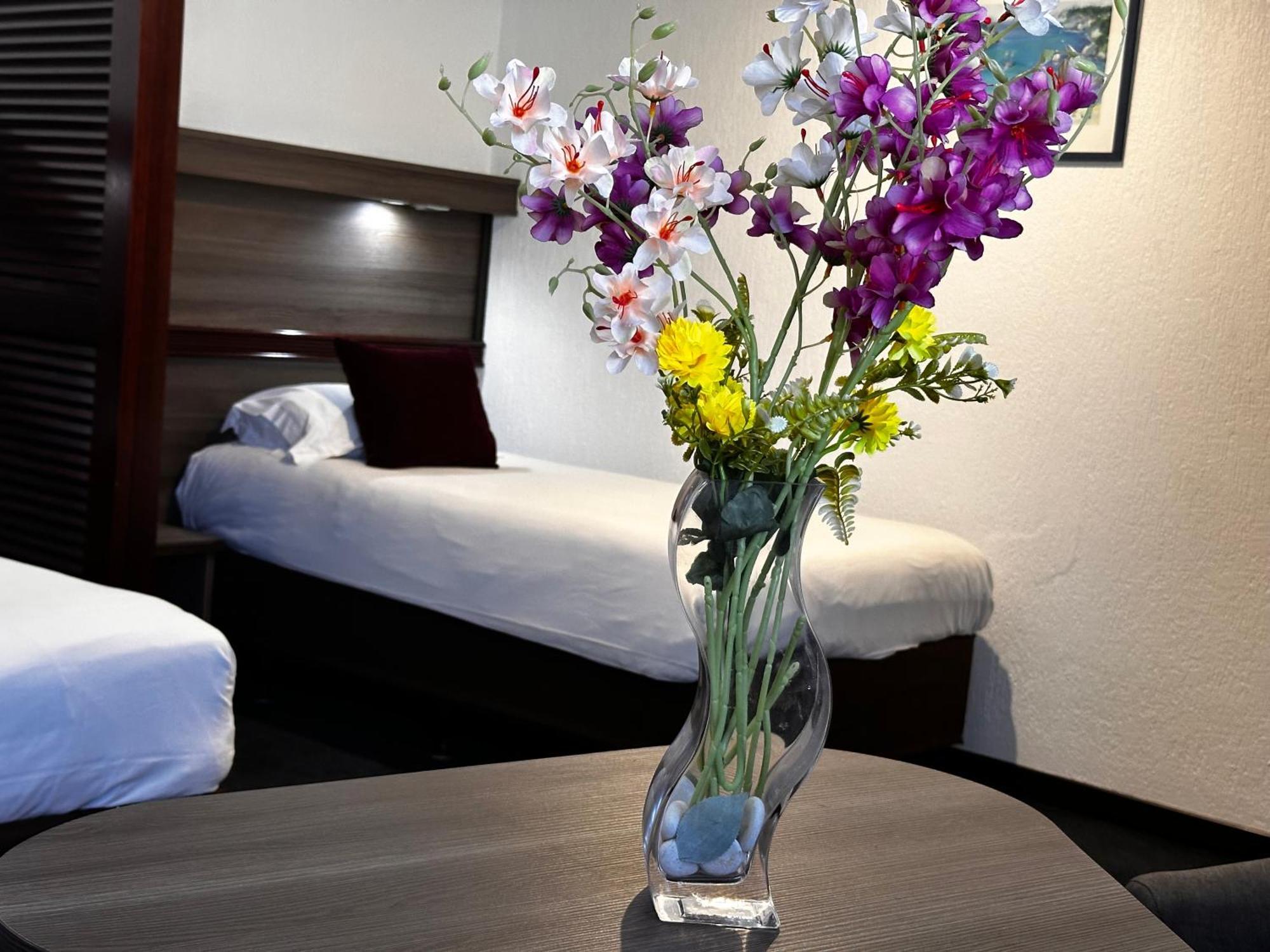 Hotel Le Paris Noumea Luaran gambar